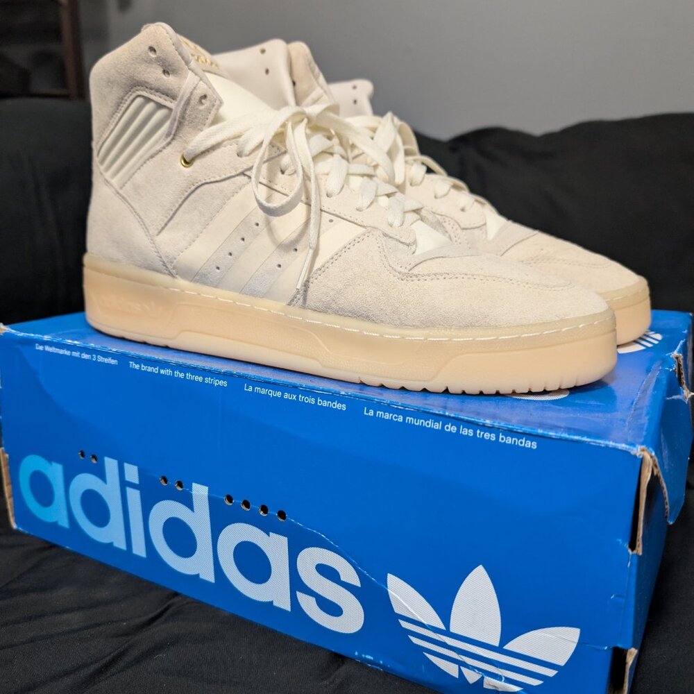 Adidas Rivalry High - US 11 - White / Off-White - NWOT